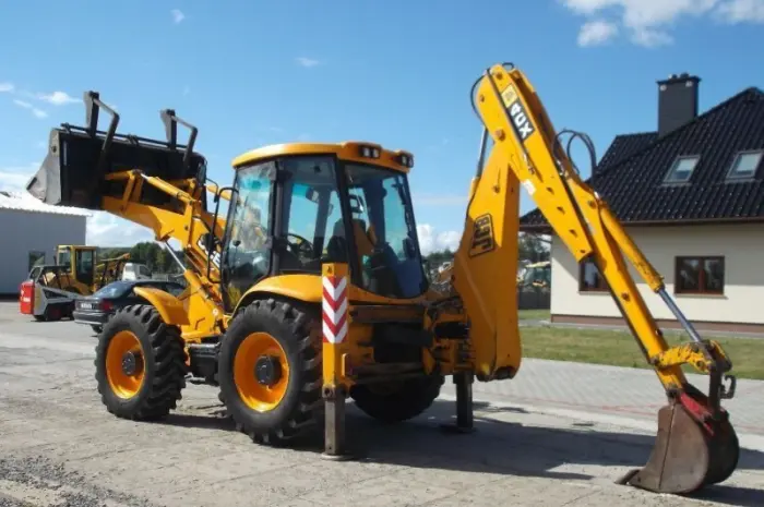 Экскаватор-погрузчик JCB 4CX 2004 года- фото № 3