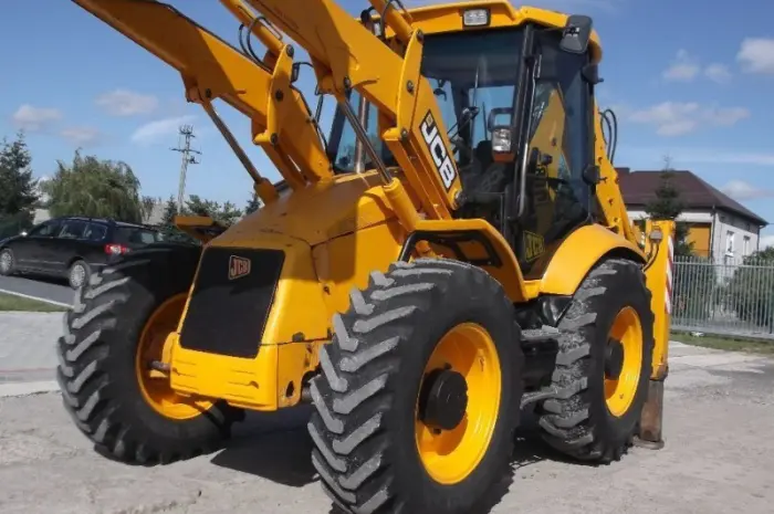Экскаватор-погрузчик JCB 4CX 2004 года- фото № 4