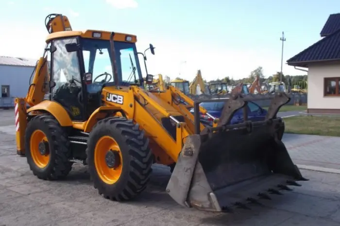 Экскаватор-погрузчик JCB 4CX 2004 года- фото № 6