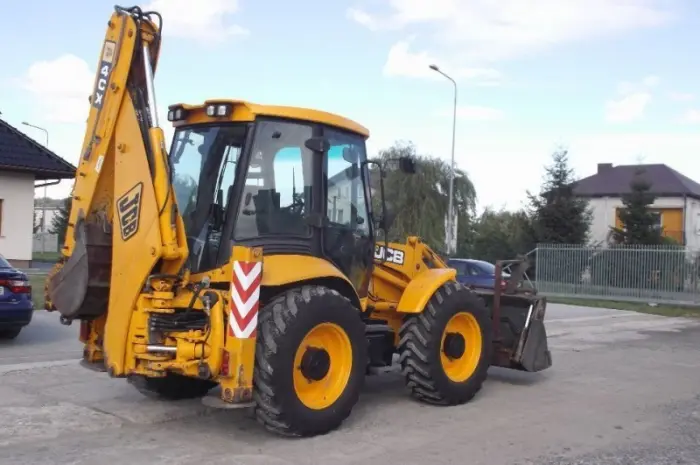 Экскаватор-погрузчик JCB 4CX 2004 года- фото № 8
