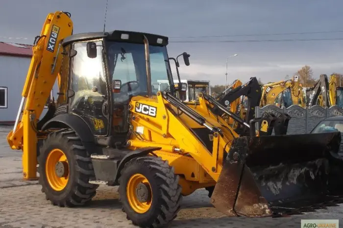 Экскаватор - погрузчик JCB 3CX Сontraktor 2007 года- фото № 9