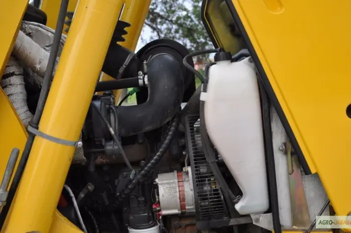 Экскаватор-погрузчик Komatsu WB93R-5 2007 года- фото № 9