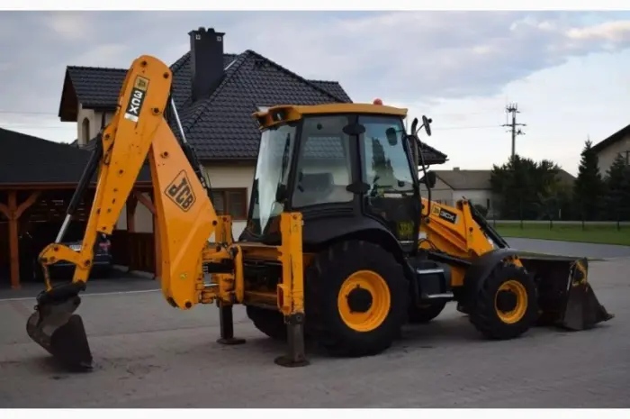 Экскаватор-погрузчик JCB 3сх 2010 года- фото № 2