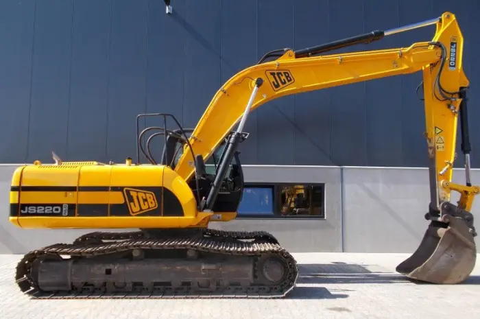 Гусеничный экскаватор JCB JS220 NLC 2010 года- фото № 3