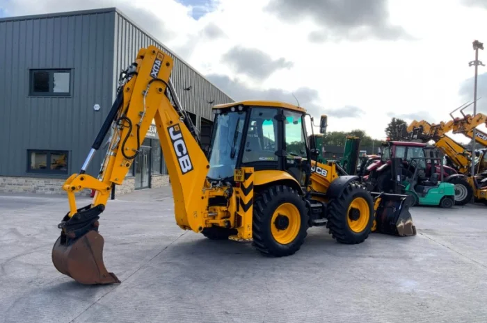 JCB 4CX Site Master 2021 р- фото № 6