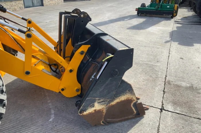 JCB 4CX Site Master 2021 р- фото № 7