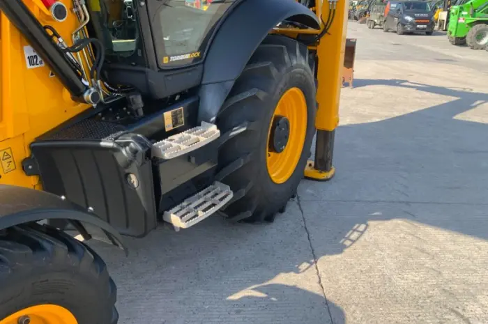JCB 3CX ECO 2020 р- фото № 12