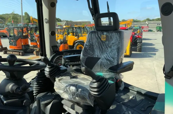 JCB 3CX ECO 2020 р- фото № 14