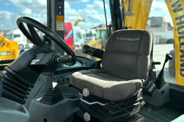 Екскаватор- навантажувач New Holland B115 - 2009 рік- фото № 7