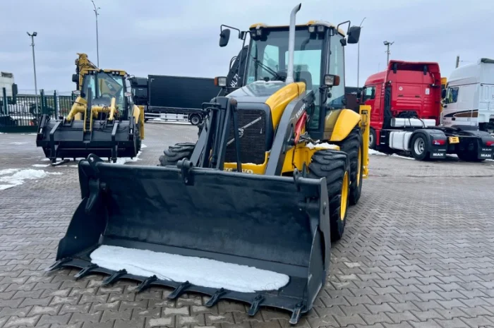 Екскаватор - навантажувач Volvo BL 71 - 2004 рік- фото № 8