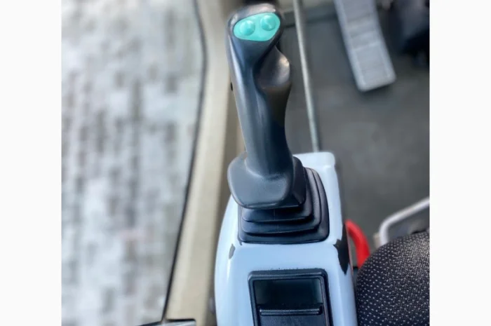 Колісний повноповоротний ескаватор Atlas 1605M - 2007 рік- фото № 5