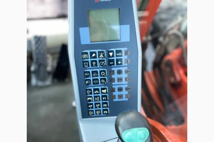 Колісний повноповоротний ескаватор Atlas 1605M - 2007 рік- фото № 4