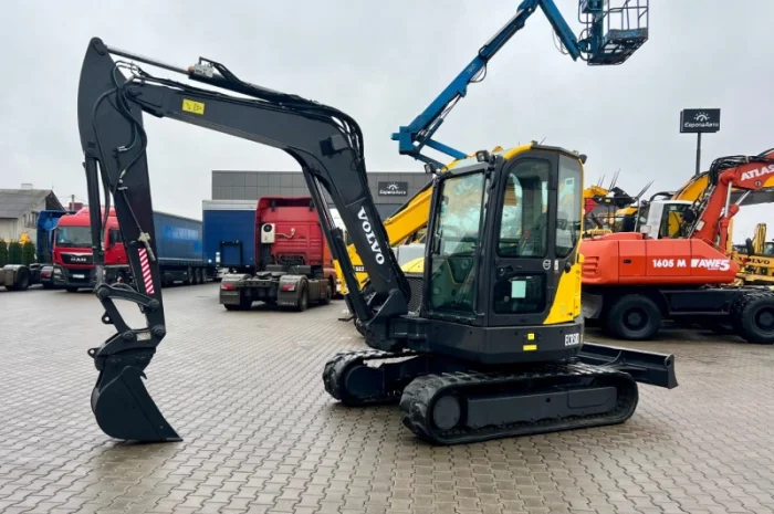 Volvo ECR 58D - 2016 рік- фото № 1