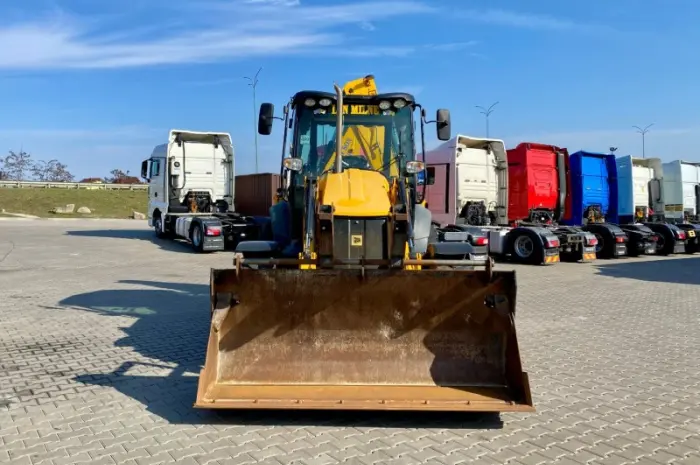 Екскаватор-навантажувач JCB 3CX - 2018 рік- фото № 2