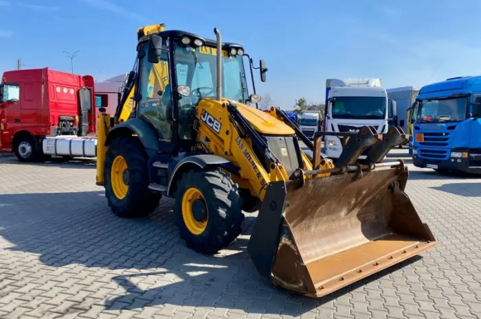 Екскаватор-навантажувач JCB 3CX - 2018 рік- фото № 3