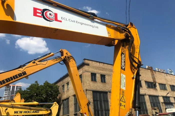 Гусеничный экскаватор JCB JS220LC На складе в Киеве- фото № 16