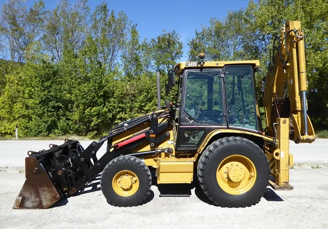 Экскаватор-погрузчик Caterpillar 442 D- фото № 1