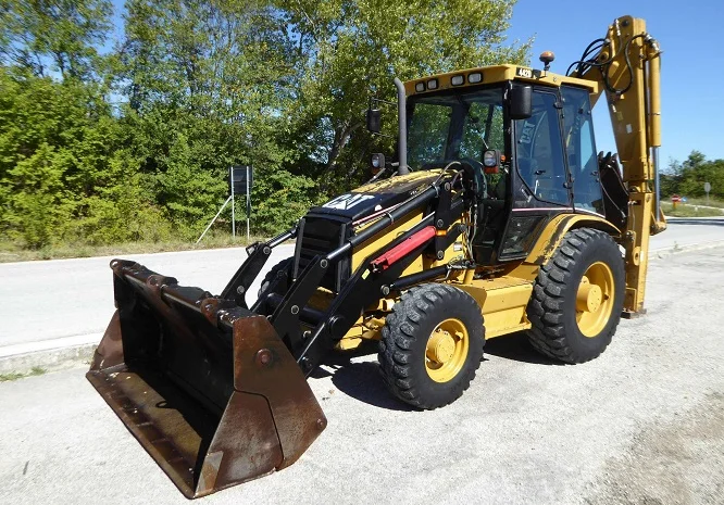 Экскаватор-погрузчик Caterpillar 442 D- фото № 19