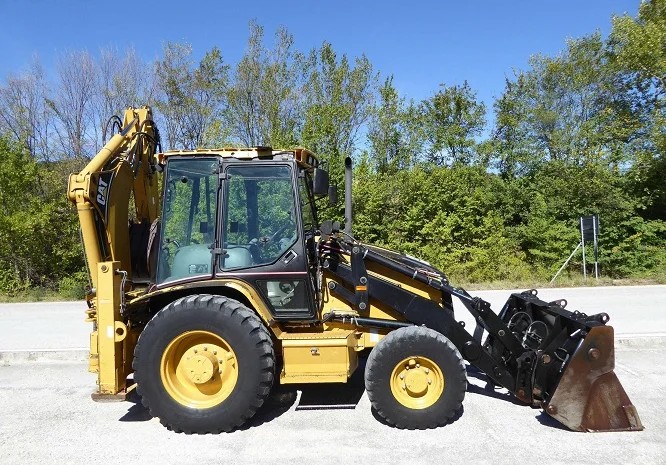 Экскаватор-погрузчик Caterpillar 442 D- фото № 15