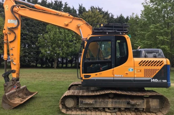 Гусеничный экскаватор Hyundai Robex 140 LC-9 A. Спецтехника б/у- фото № 1