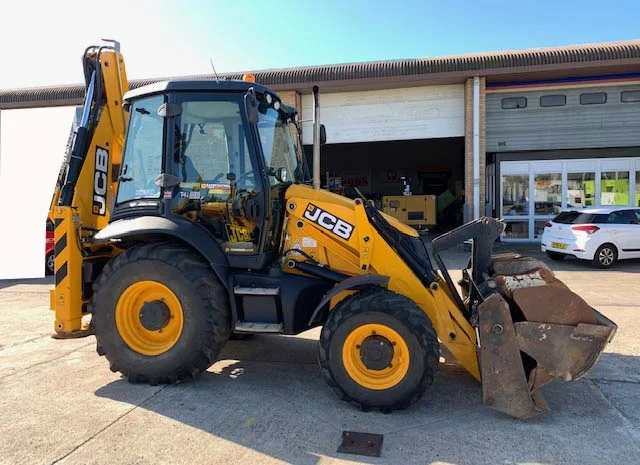 Экскаватор-погрузчик JCB 3CX Contractor. Первый владелец- фото № 5