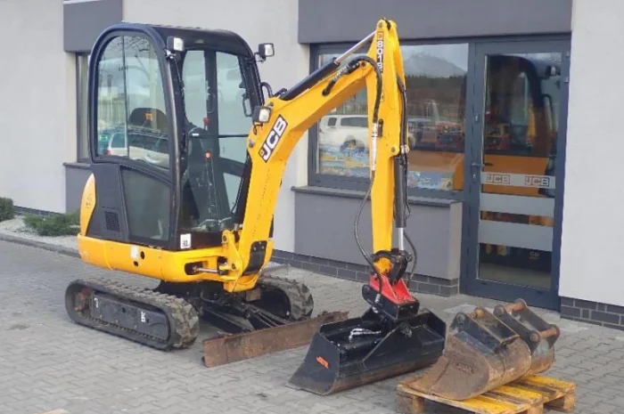 Мини экскаватор JCB 8018 CTS- фото № 1