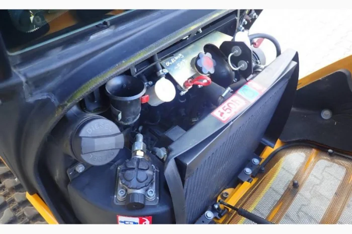 Мини экскаватор JCB 8018 CTS- фото № 10