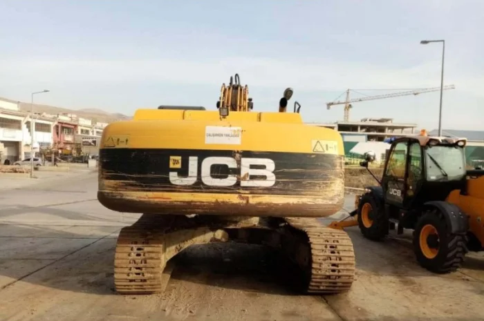 Гусеничный экскаватор JCB JS 360 LC- фото № 7