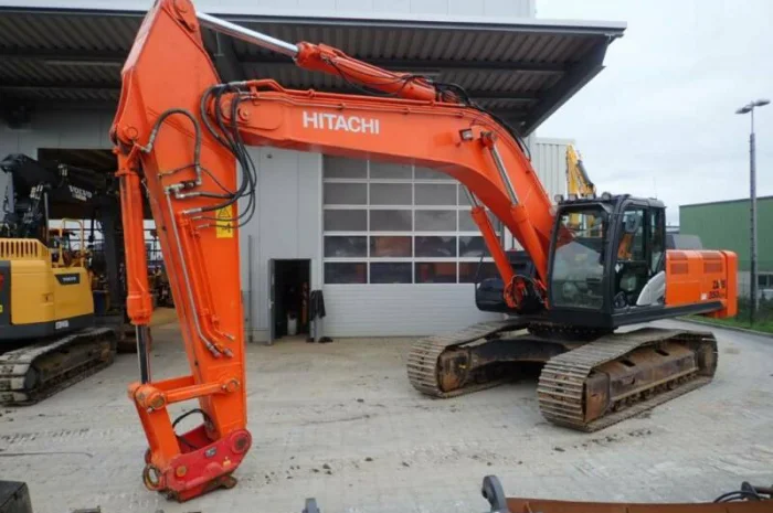 Гусеничный экскаватор Hitachi ZX 350 LC N-5B- фото № 1