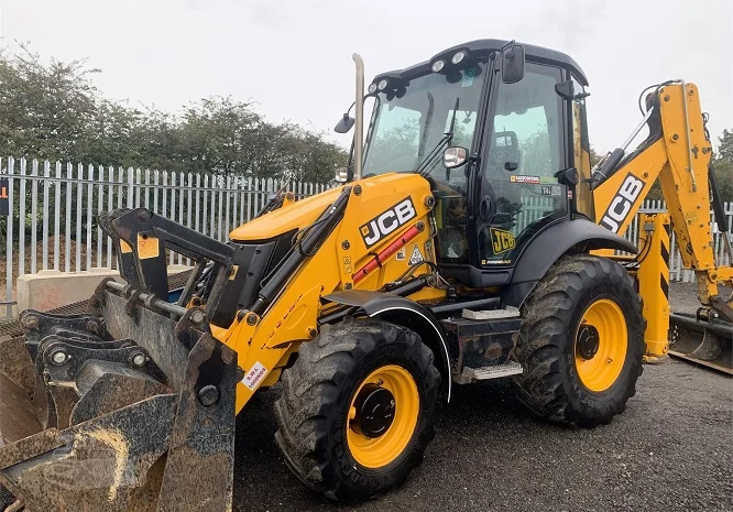 Экскаватор-погрузчик JCB 3CX Contractor- фото № 1