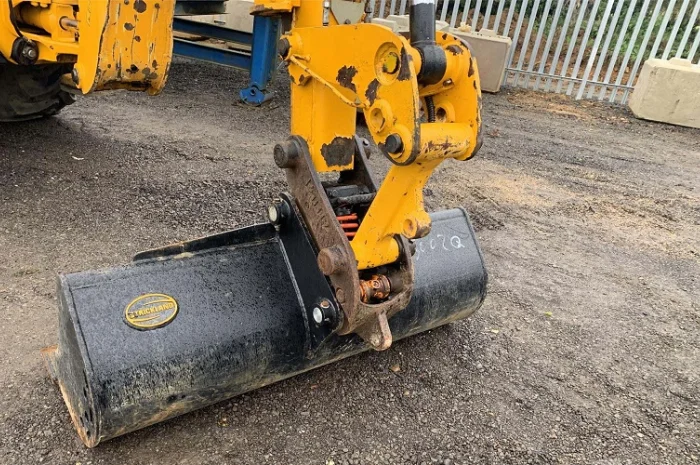 Экскаватор-погрузчик JCB 3CX Contractor- фото № 13