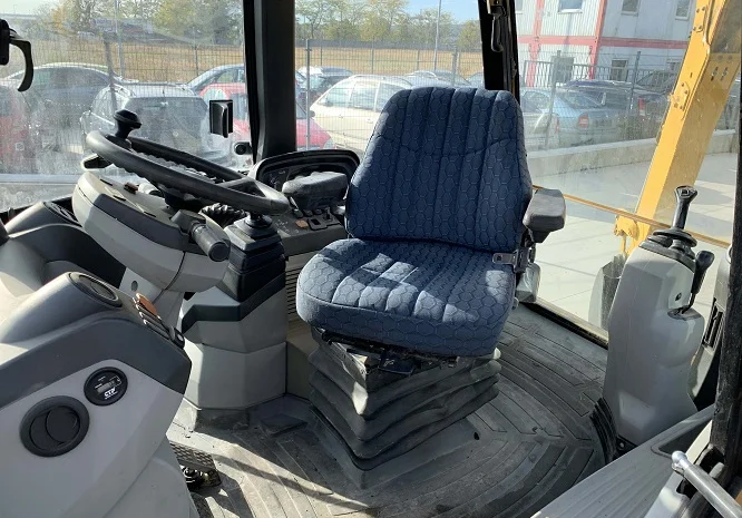 Экскаватор-погрузчик Caterpillar 434- фото № 7