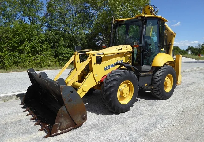 Экскаватор-погрузчик Komatsu WB 97 S- фото № 16
