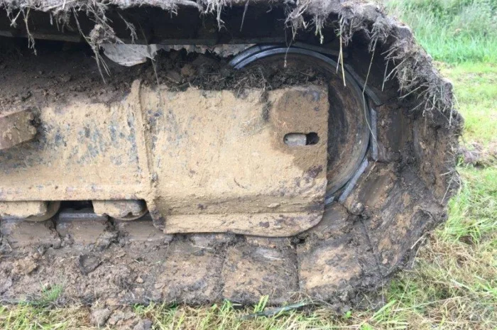 Гусеничный экскаватор JCB JS 160LC- фото № 14