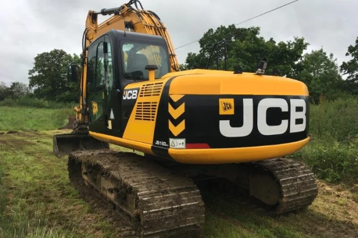 Гусеничный экскаватор JCB JS 160LC- фото № 3