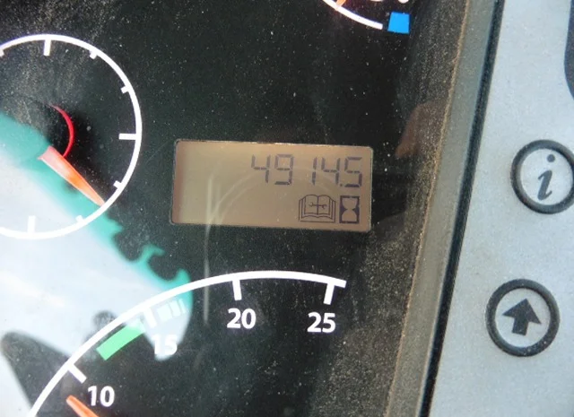 Экскаватор-погрузчик JCB 3 CX Contractor Plus- фото № 10