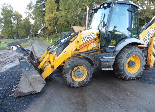 Экскаватор-погрузчик JCB 3 CX Contractor Plus- фото № 2