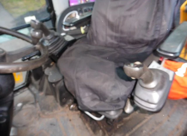 Экскаватор-погрузчик JCB 3 CX Contractor Plus- фото № 8