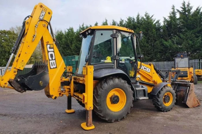 Экскаватор-погрузчик JCB 3CX. Киев- фото № 2