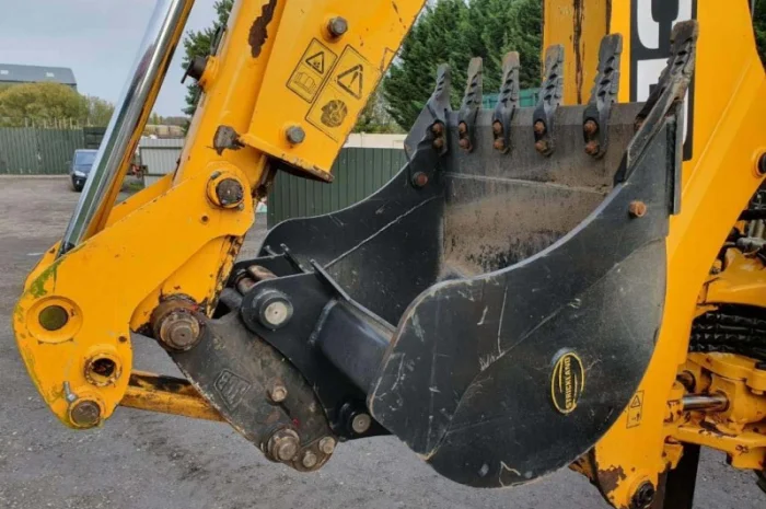 Экскаватор-погрузчик JCB 3CX. Киев- фото № 5