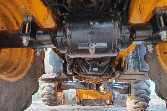 Экскаватор-погрузчик JCB 3CX. Киев- фото № 7