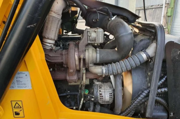 Экскаватор-погрузчик JCB 3CX. Киев- фото № 9