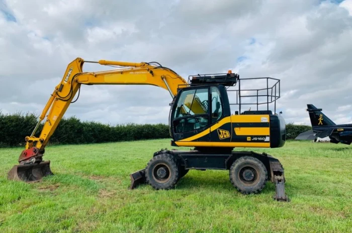 Колесный экскаватор JCB JS160W. Киев- фото № 1