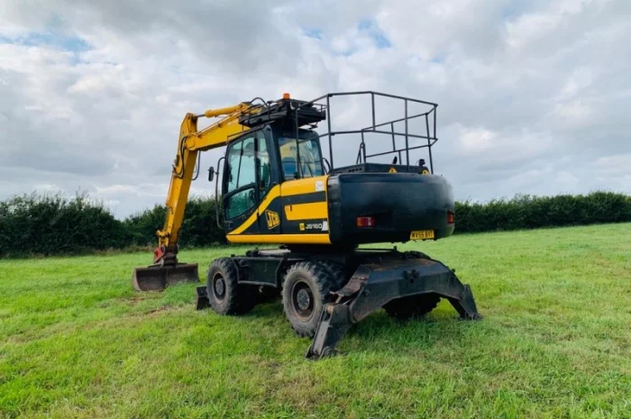 Колесный экскаватор JCB JS160W. Киев- фото № 4