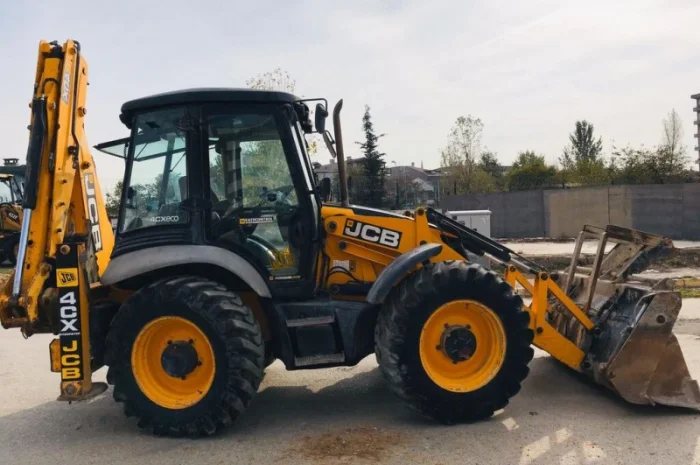 Экскаватор-погрузчик JCB 4CX. Киев- фото № 1