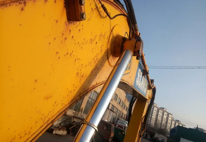 Гусеничный экскаватор JCB JS220 LC. Киев- фото № 11