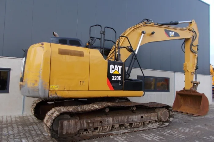 Гусеничный экскаватор Caterpillar 320EL- фото № 7