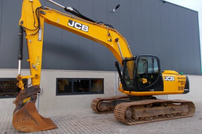 Гусеничный экскаватор JCB JS220LC- фото № 5