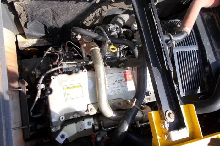 New Holland - экскаватор сверхмалого радиуса Kobelco E235BSR-2- фото № 5