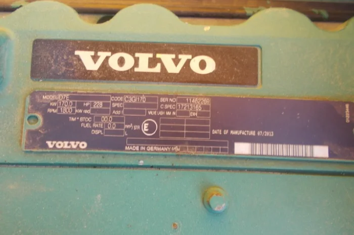 Гусеничный экскаватор Volvo EC300DL- фото № 3